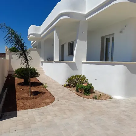 Emanuela * Порто-Чезарео